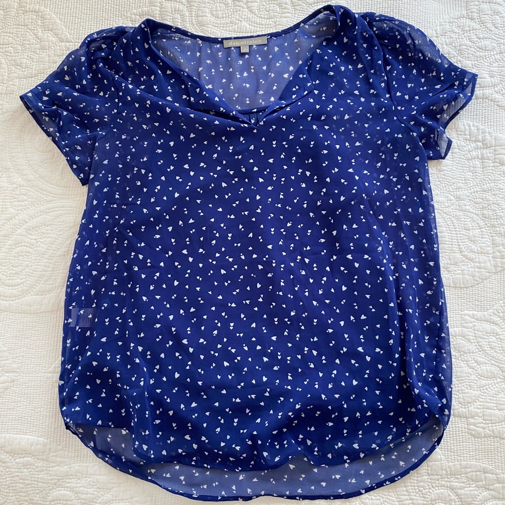 DANIEL RAINN navy blouse